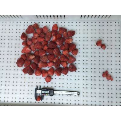 China r frozen iqf strawberry whole AM 13  15-25mm  grade A